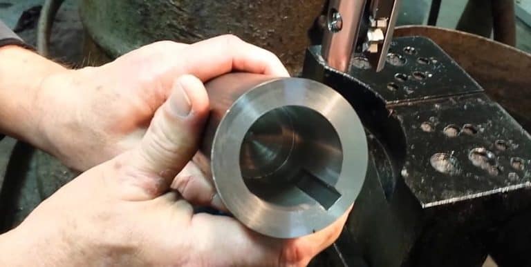 Layer Cut Key Rig How to Cut an Internal Keyway: Setup, Speeds & Troubleshooting | NMT